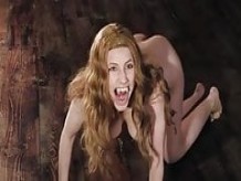 Miriam Giovanelli desnuda en Dracula 3D