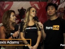 Entrevista a Alexis Adams de PornhubTV en los Premios AVN 2015