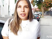 PUTALOCURA - Torbe atrapa a la mujer joven española con un enorme culo Zivanka en la calle