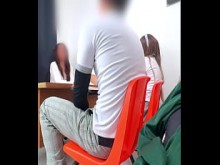 MAESTRA MEXICANA Poniendo Examen Extraordinario a Estudiantes en el salón! HAY OTRA Manera de Pasar MAESTRA&quest; Les pide Cuerpo para pasar la Materia!