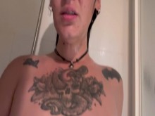 ASMR JOI # 3 :  Me FoLLaS el CoÑo ApreTadO. Necesito un PoLLoN. Español.