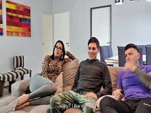 MI AMIGO NO TE MERECE PORQUE TE ENGAÑA- DEJAME FOLLARTE EL CULO Y TE CUENTO TODO