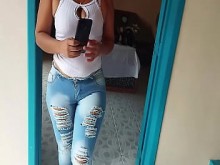 Escapé con mi sobrino, lo chupo por un tiempo