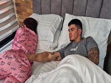 ME FOLLO COMO UNA PUTA AL MEJOR AMIGO DE MI NOVIO Y LO HAGO CORRER EN MI CULO SABROSO - ALEJANDRA PALACIOS