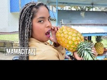 Nena de ébano recogida para sexo obsceno con semental latino - CARNE DEL MERCADO