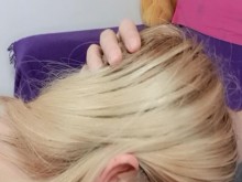 ¿Quieres ver como chupo una verga real?