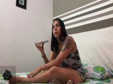 sexo lésbico caliente entre hermanastra, tijeras y le como su delicioso coño -Melanie Caceres&EmilyFox