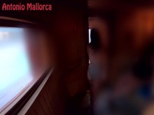 Sexo arriesgado con una pequeña española en un famoso baño termal - Valentina LaPiedra
