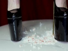 Aplastando tus pequeños huesos ASMR